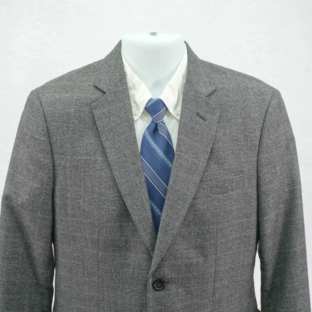 Banana Republic Tailored Fit Men's Wool Blend Plaid Gray Blazer 36S Tagged‎ 38S